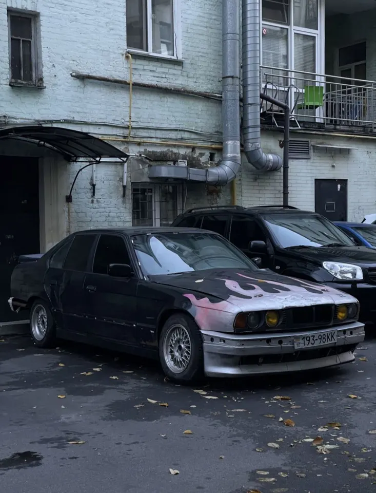 BMW E34