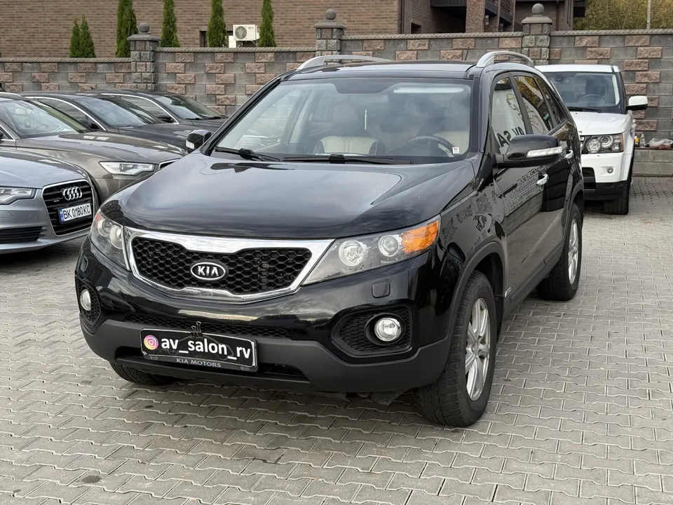 Kia Sorento — фото 3