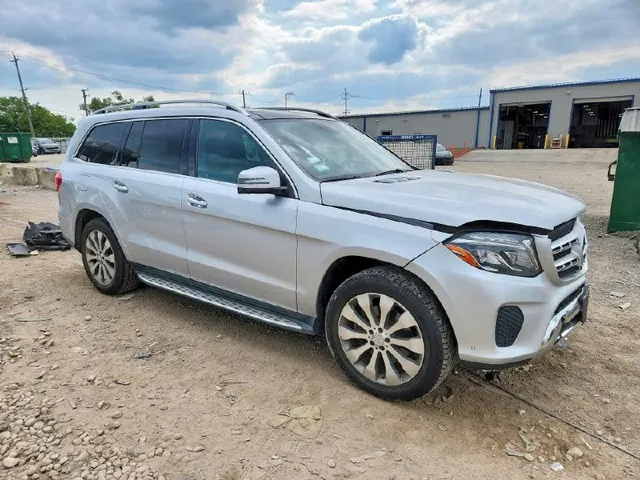 Mercedes-Benz GLS 450 4MATIC