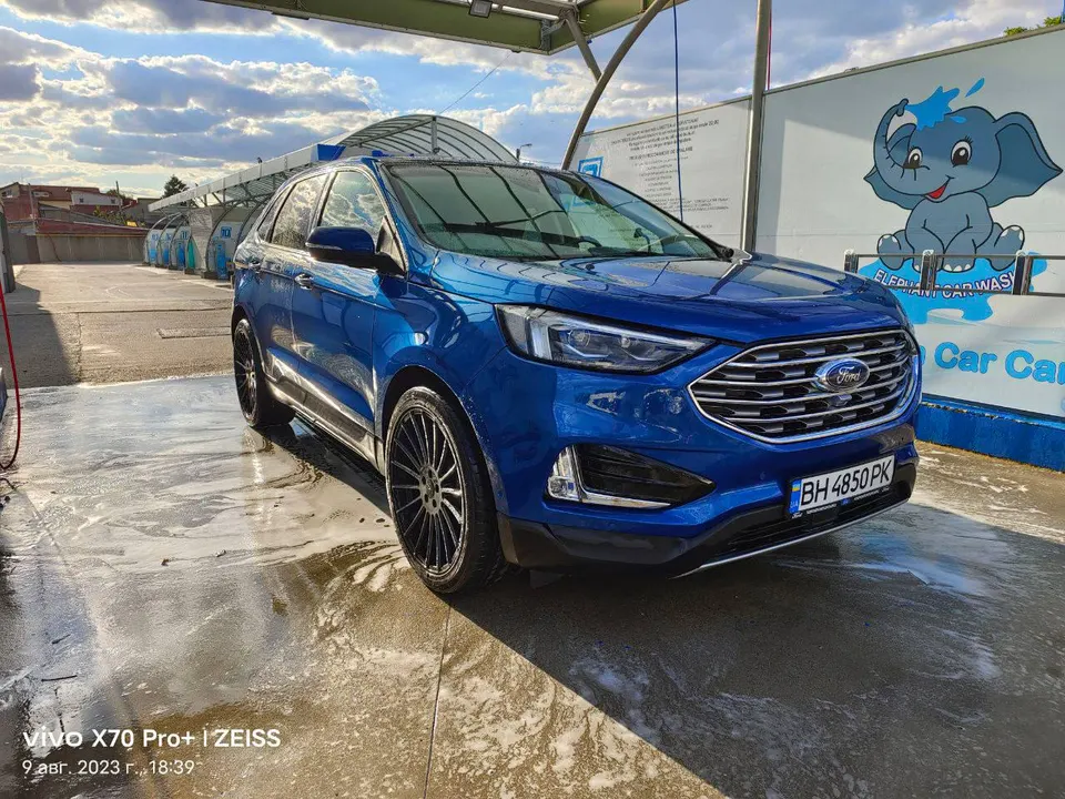 Ford Edge Titanium 2.0 253л