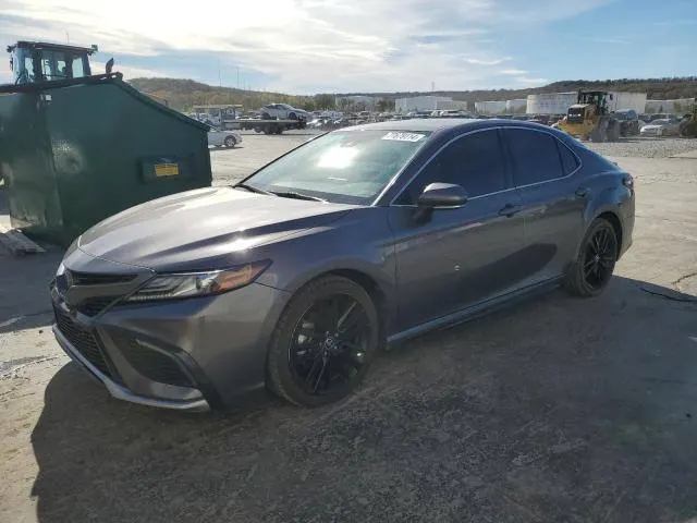 Toyota CAMRY XSE