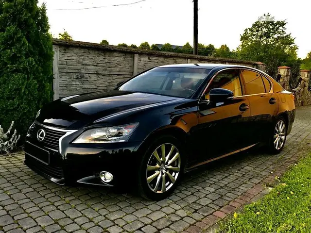 Lexus GS 250