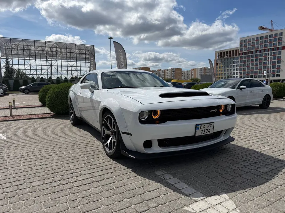 Dodge CHALLENGER