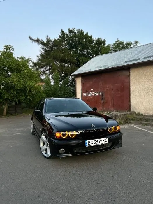 BMW е39 2.8 бенз автомат