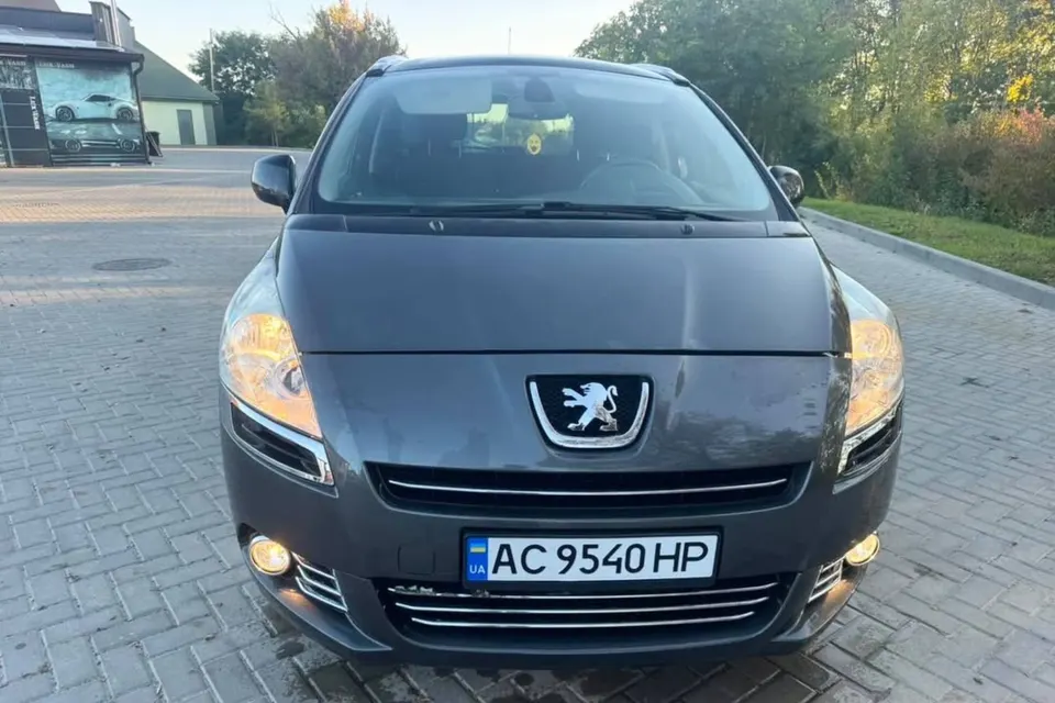 Peugeot 5008 — фото 3