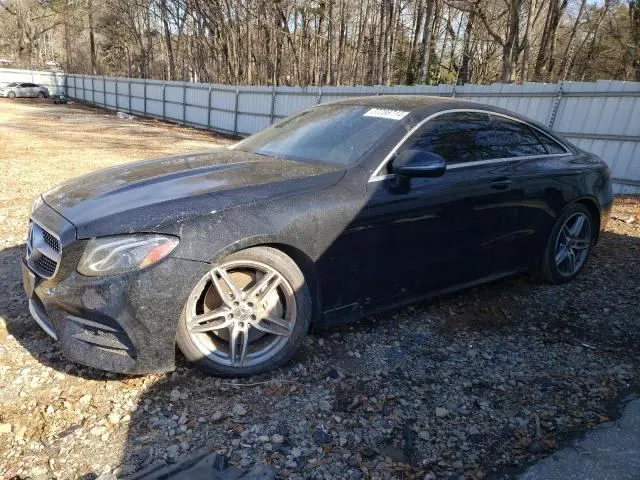 Mercedes-Benz E 400