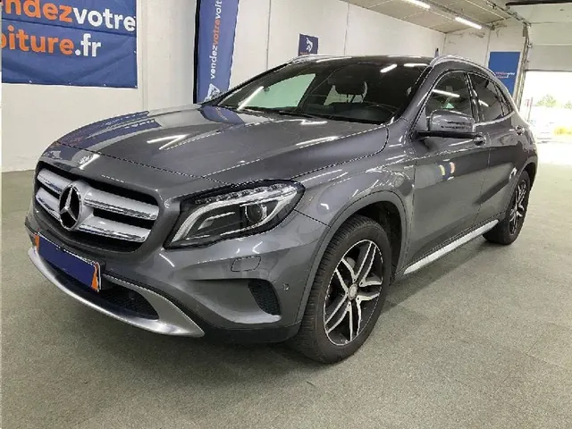 Mercedes-Benz GLA 180 d Sensation