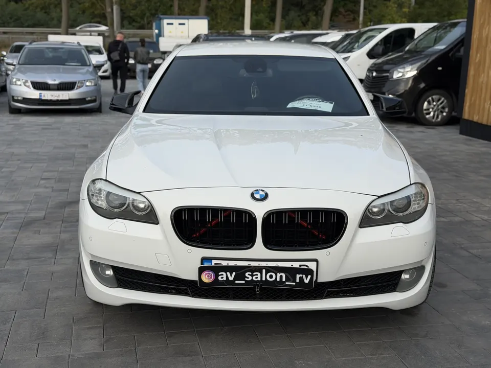 BMW 5 Series — фото 2