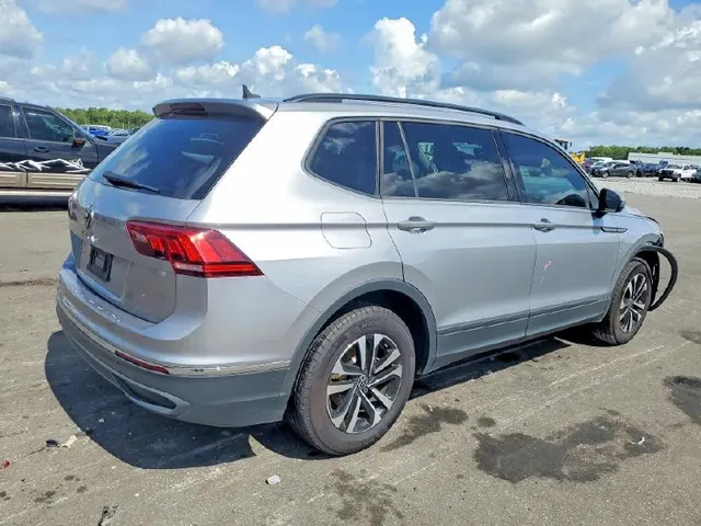 Volkswagen TIGUAN S