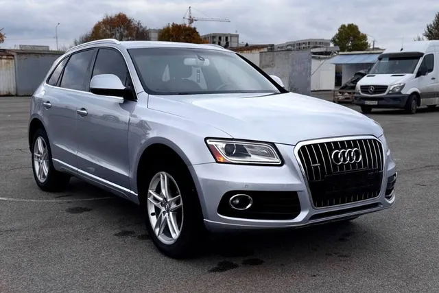 Audi Q5 Premium Plus