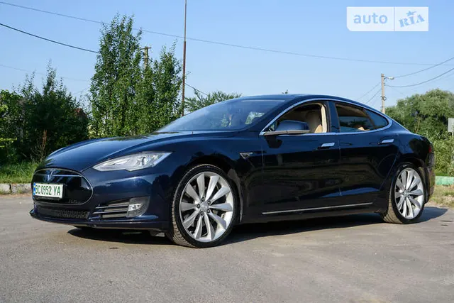 Tesla Model S