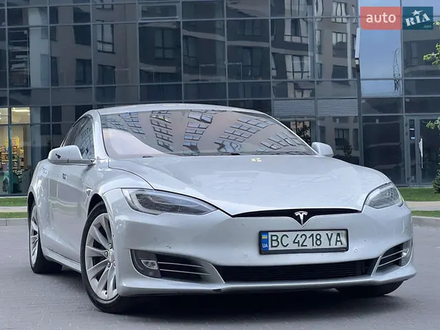 Tesla Model S