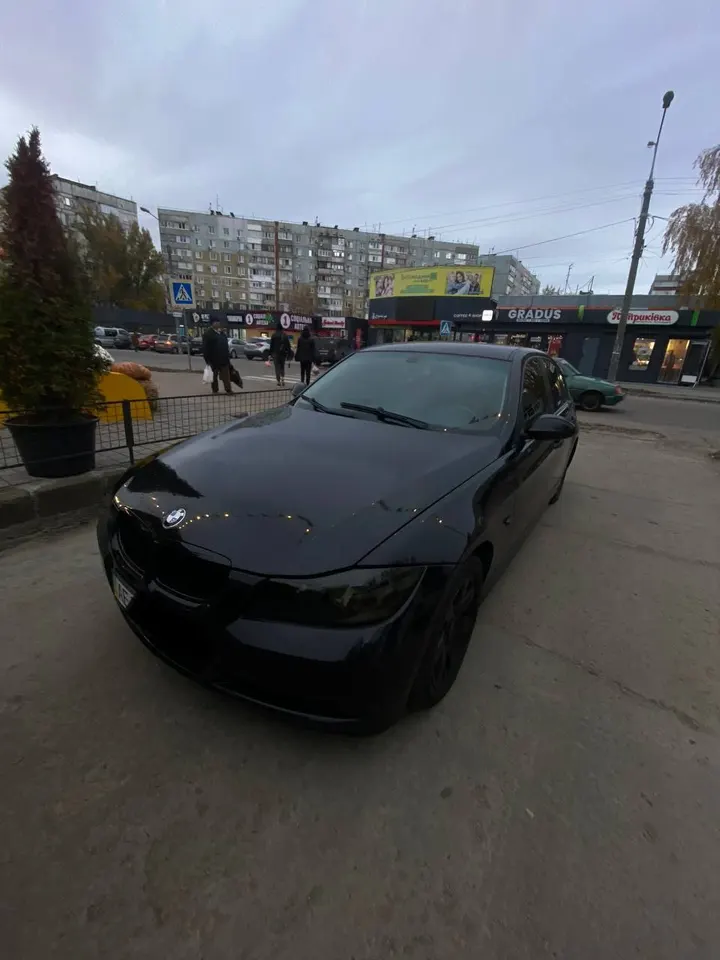 BMW e90