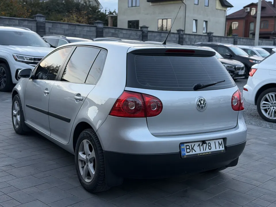 Volkswagen Golf — фото 4