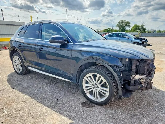 Audi Q5 PREMIUM PLUS