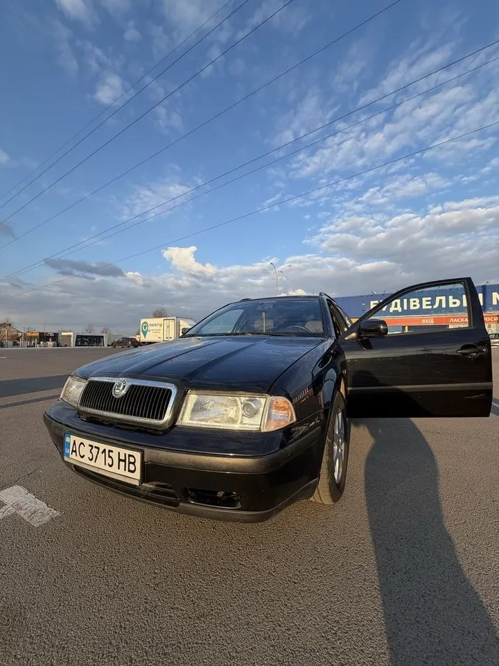 Skoda Октавія Тур 1 8
