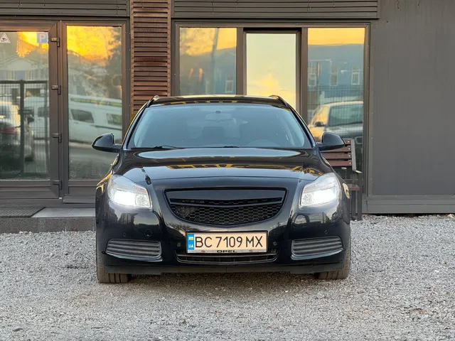 Opel Insignia 2.0D