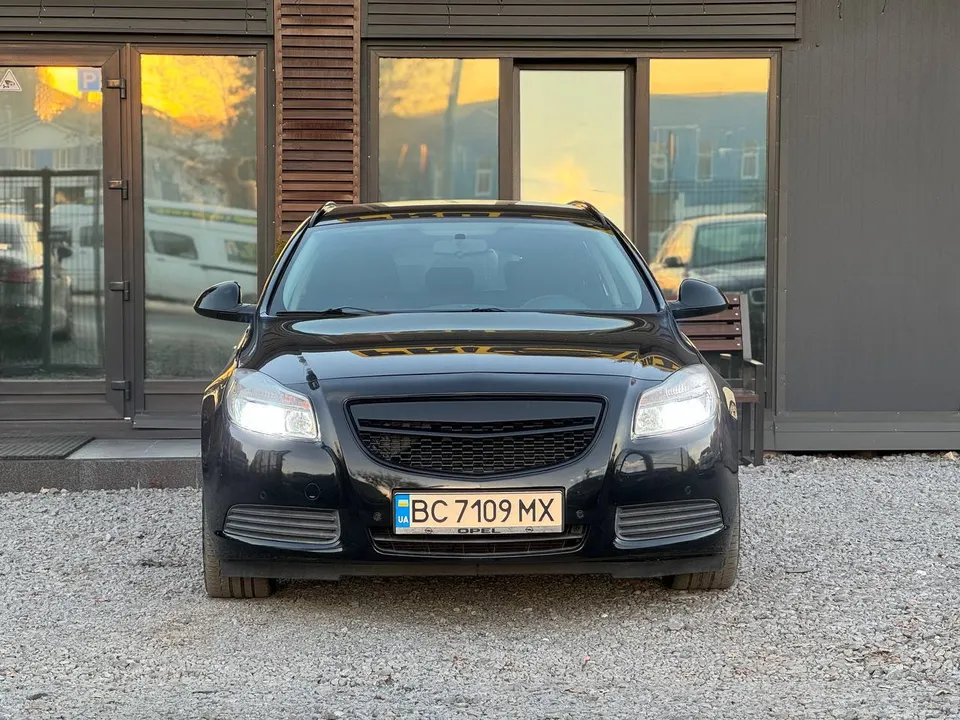 Opel Insignia 2.0D