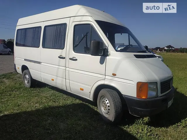 Volkswagen LT груз.-пасс. 28D