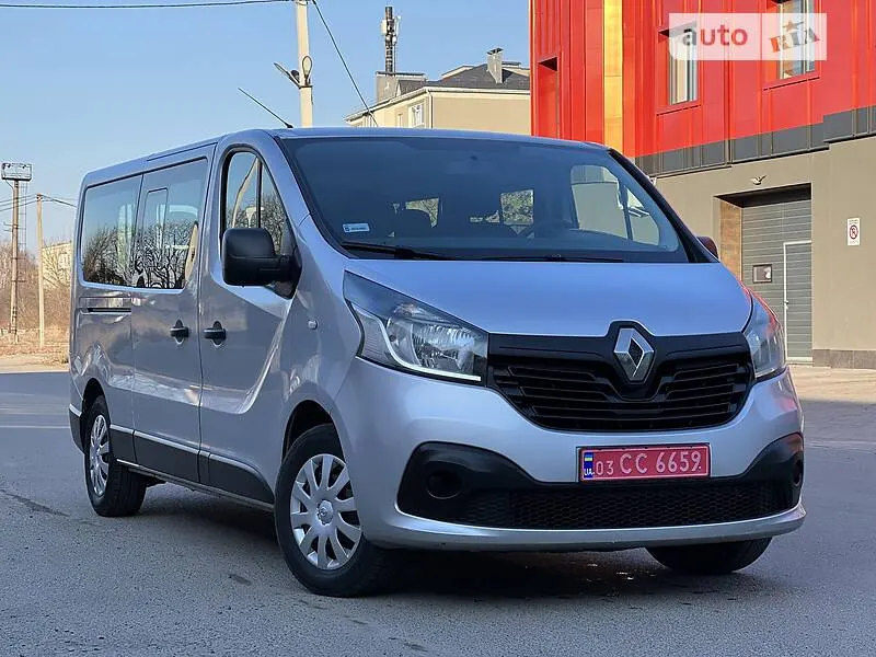 Renault Trafic пасс. Long