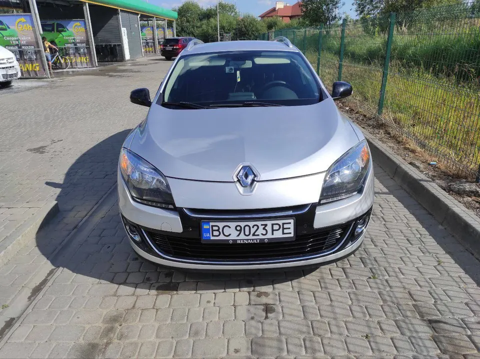 Renault Megane BOSE