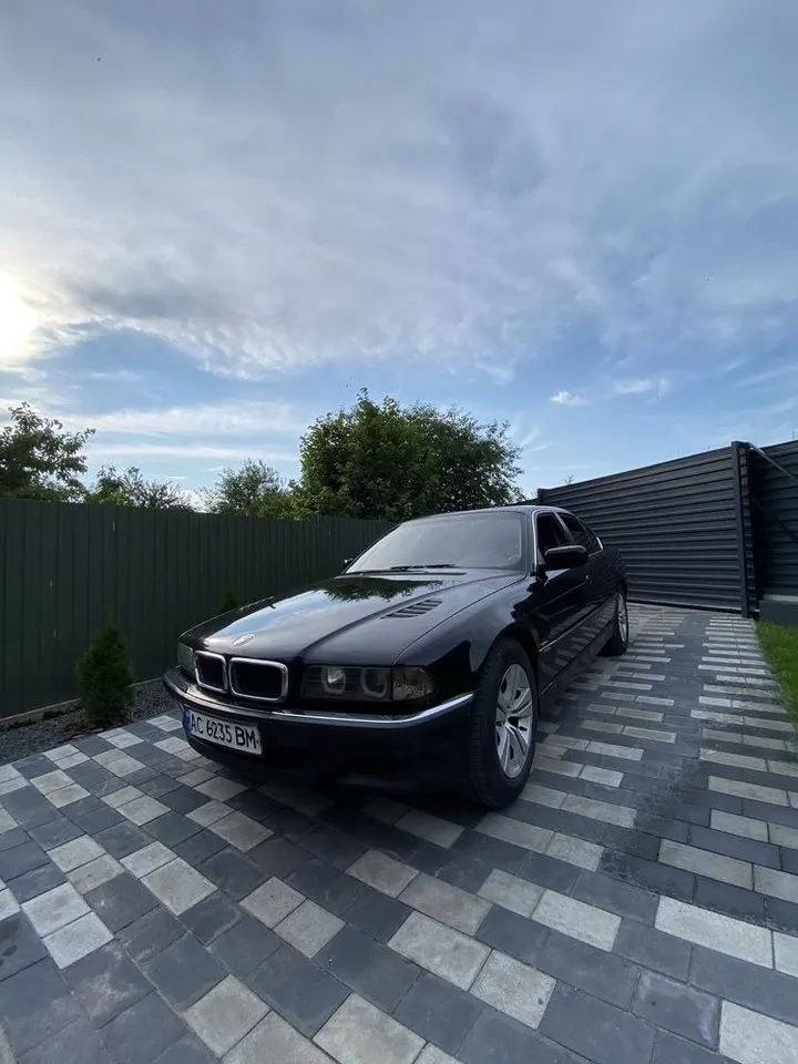 BMW 7 Series E38 M50B30