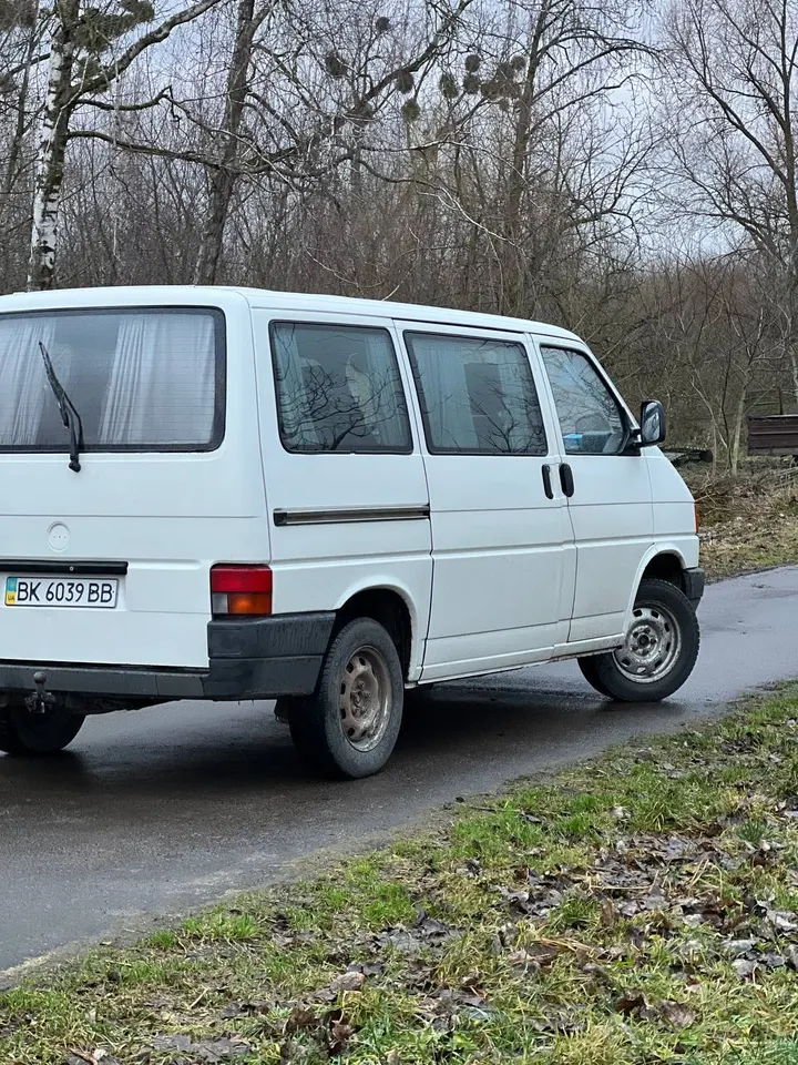 Volkswagen Transporter T4 — фото 3