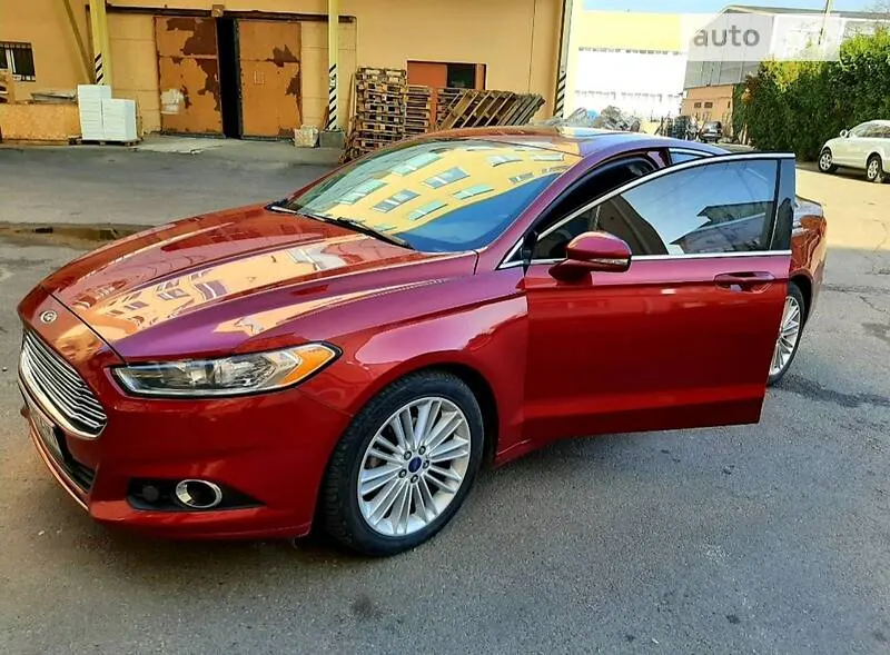 Ford Fusion AWD