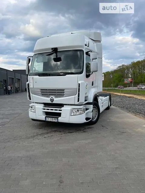 Renault Premium