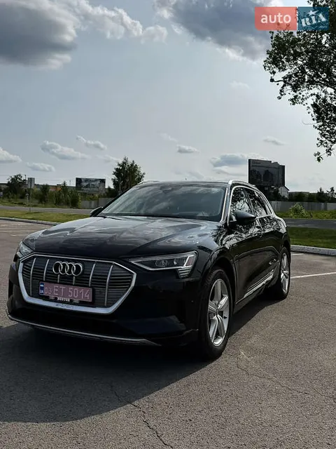 Audi e-tron