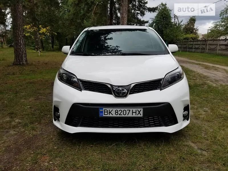 Toyota Sienna