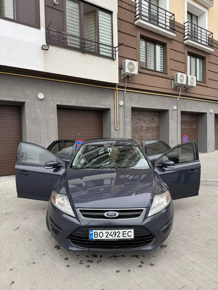 Ford MONDEO