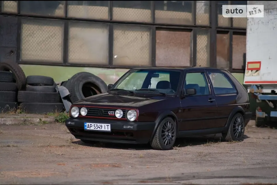 Volkswagen Golf GTI