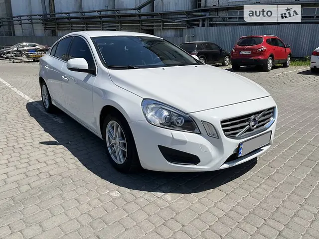 Volvo S60