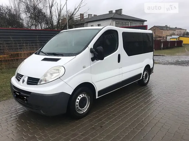 Renault Trafic пасс. 2
