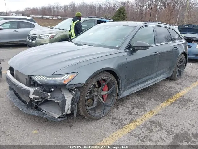 Audi RS 6 AVANT 4.0T