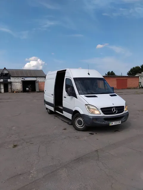 Mercedes-Benz Sprinter
