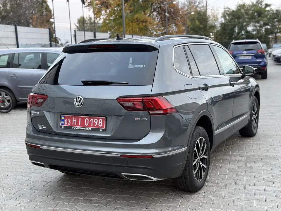 Volkswagen Tiguan — фото 5