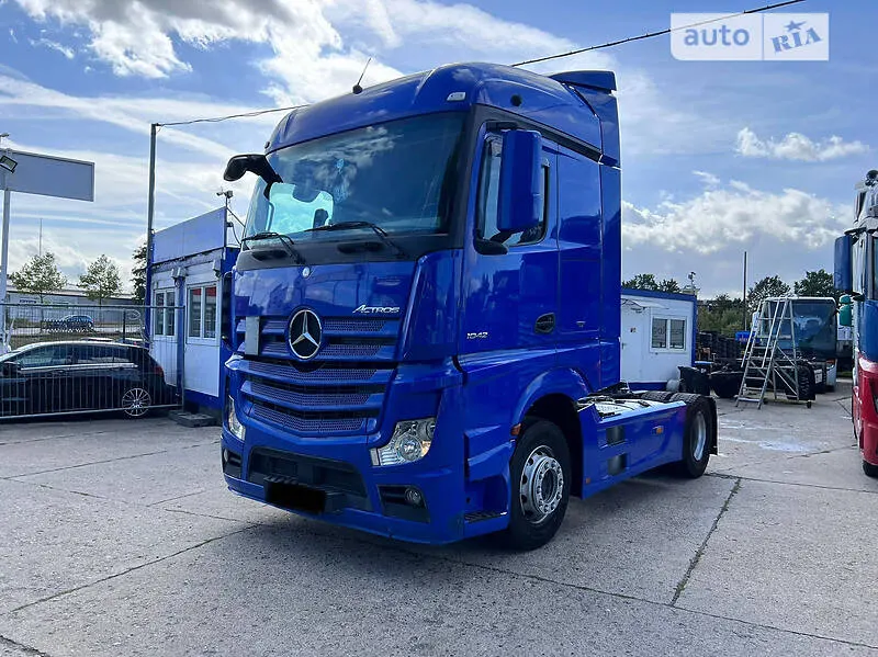 Mercedes-Benz Actros 1842