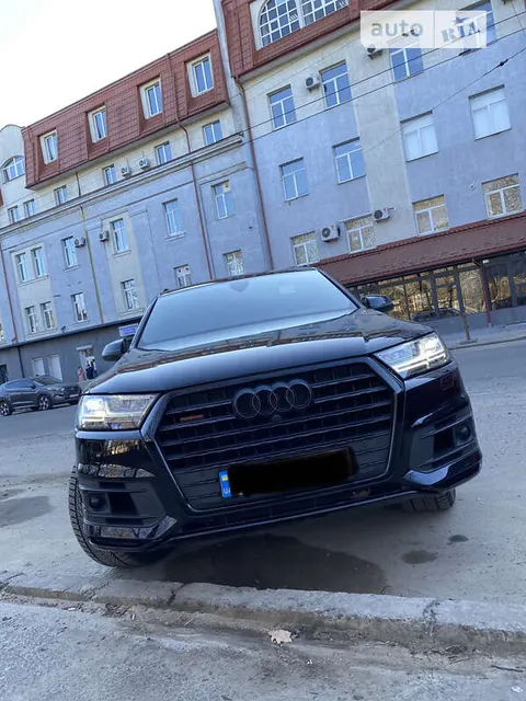 Audi Q7