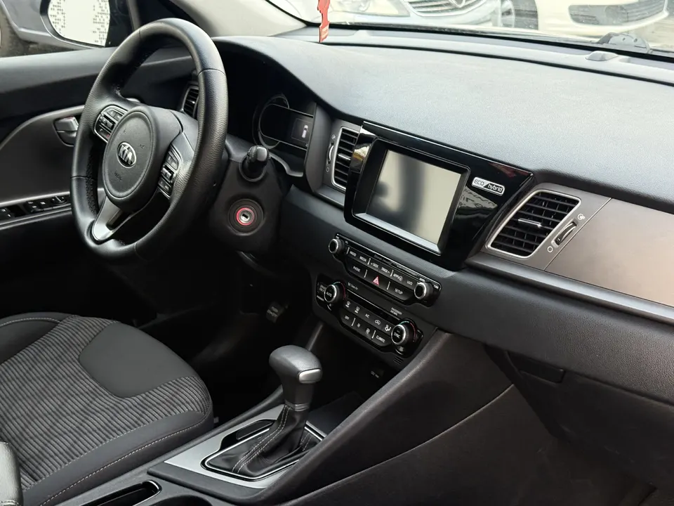 Kia Niro — фото 3