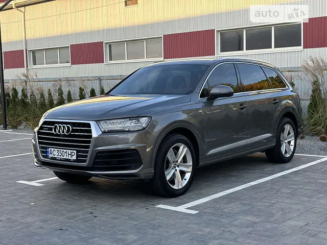 Audi Q7
