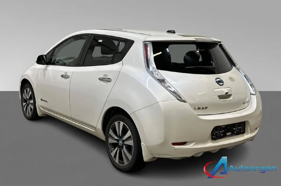 Nissan Leaf Tekna — фото 4