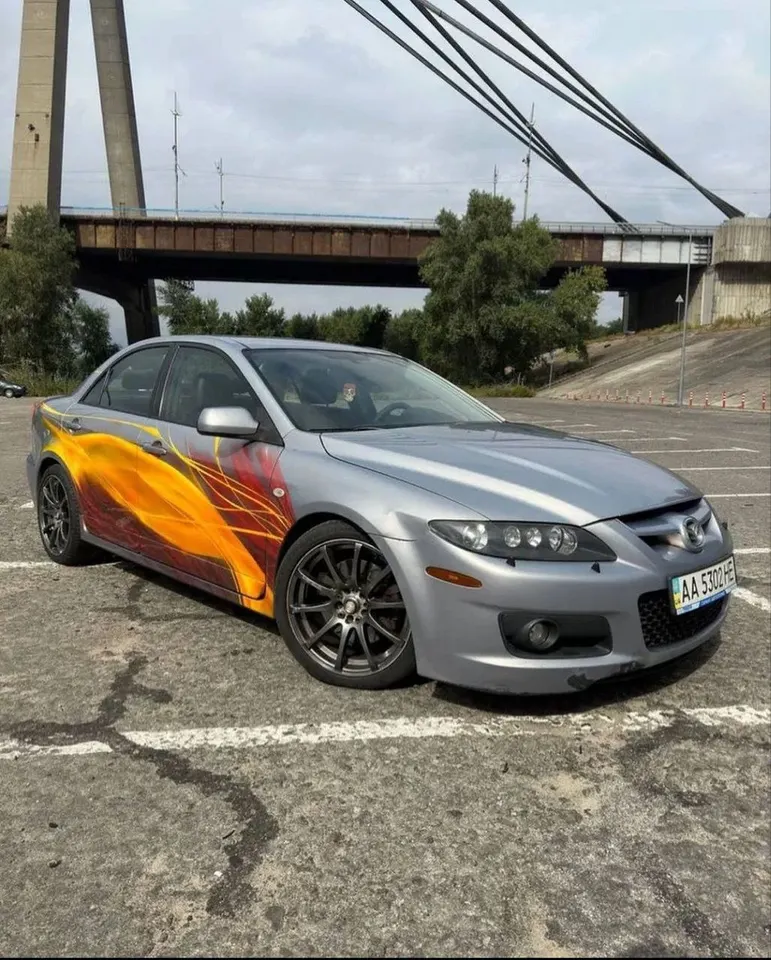 Mazda 6