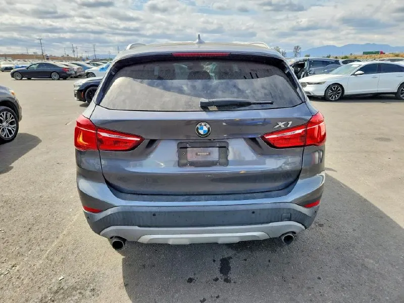 BMW X1 XDRIVE28I — фото 6