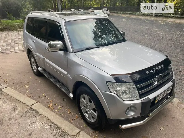 Mitsubishi Pajero 3.2 D GLS