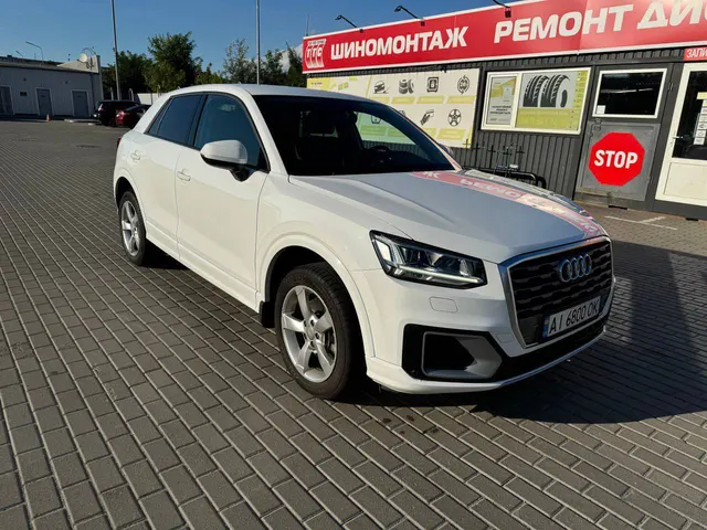 Audi Q2