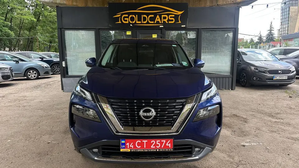 Nissan ROGUE