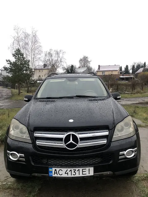 Mercedes-Benz GL-Class