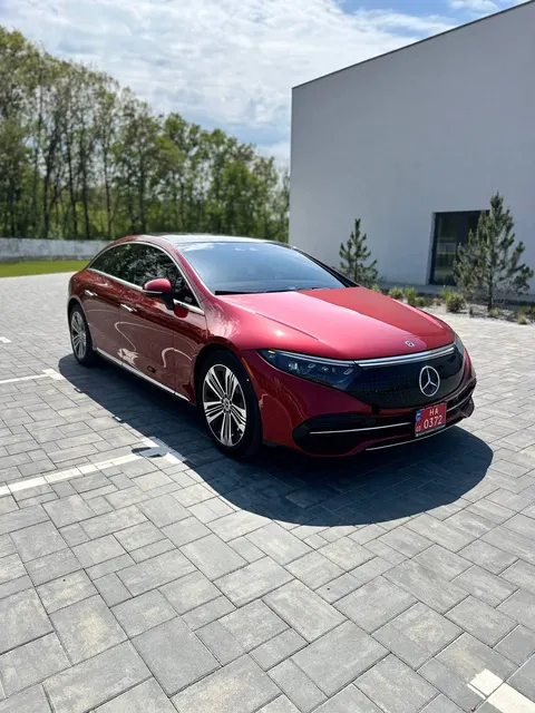 Mercedes-Benz EQS 450